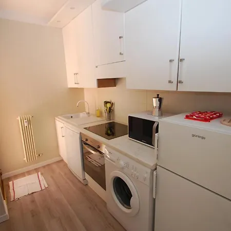 Appartamento 95c - 2p Terrasse Vue Et Parking *